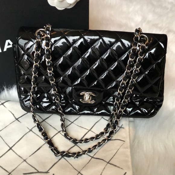Authentic Chanel Patent Quilted Purse!! - Picture 2 of 9